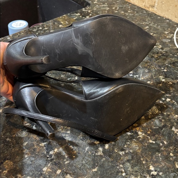 Torrid Ankle Strap Black Heels! 9W - Picture 4 of 5